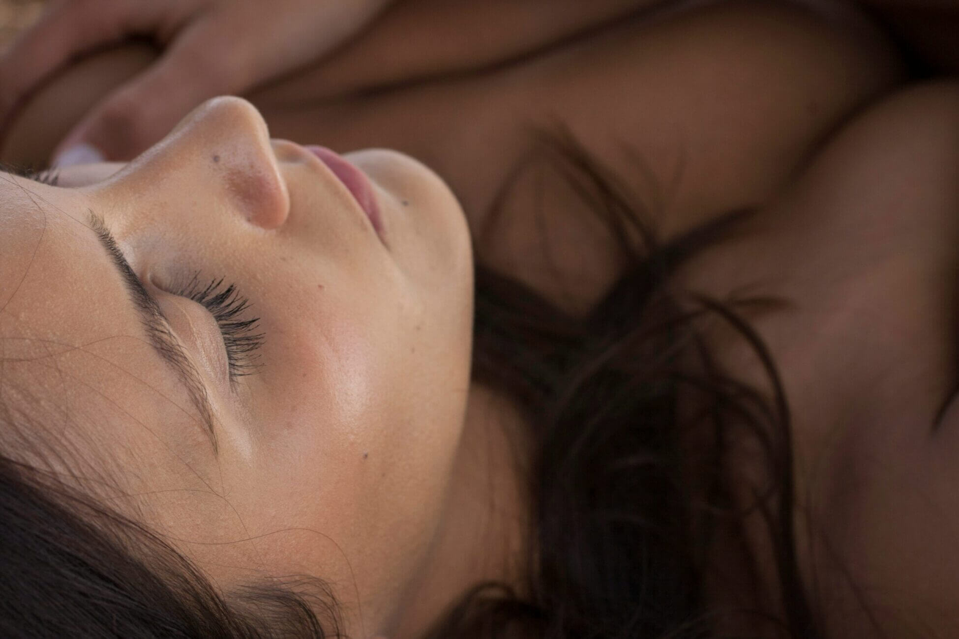 Faltenunterspritzung Deutschland: Ästhetische Medizin & Vitamininfusionen (Drip Spa)
